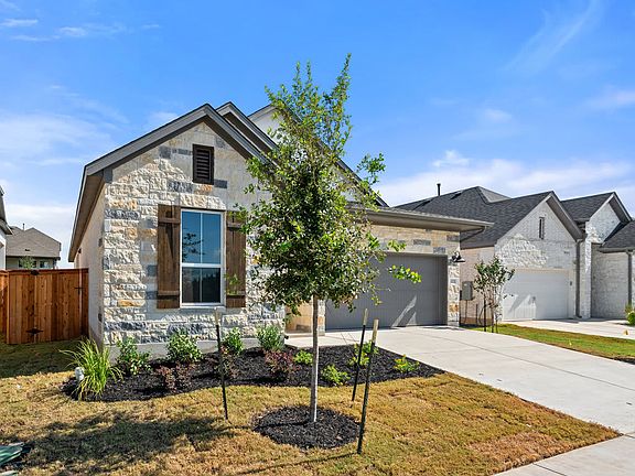 1023 North Roger Hanks Parkway