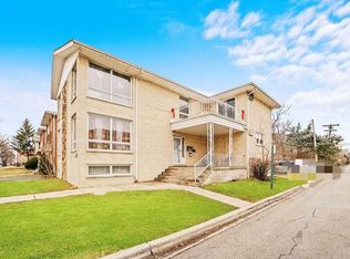 3100 Harlem Ave APT 2, Riverside, IL 60546
