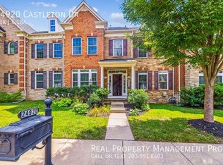 24920 Castleton Dr, Chantilly, VA 20152
