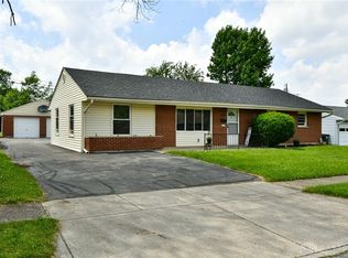 2615 Blackhawk Rd, Dayton, OH 45420