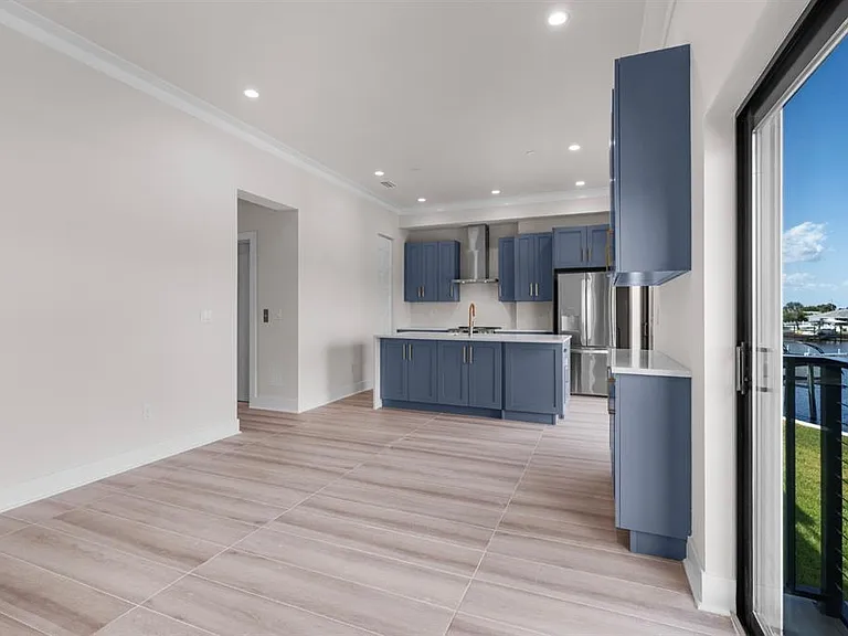 772 Gran Kaymen Way — Photo 29
