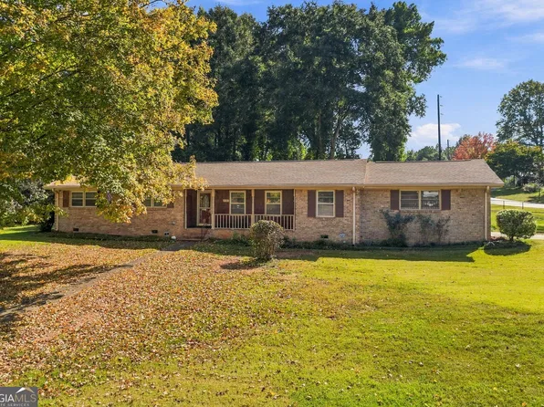 2545 Country Club Dr SE, Conyers, GA 30013