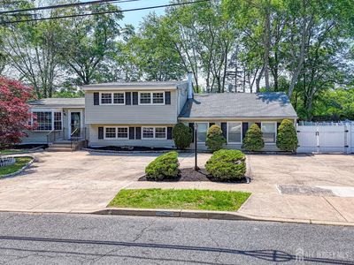 281 Cindy St, Old Bridge, NJ, 08857