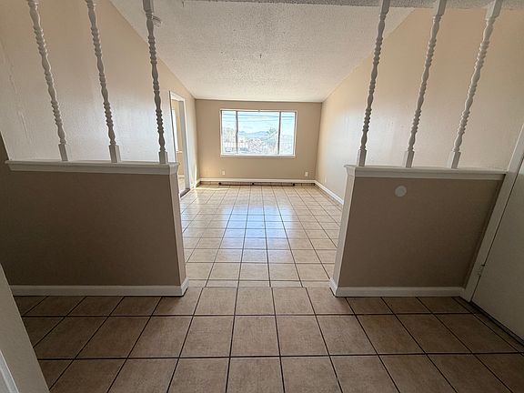 2nd image of 204 Three Rivers Dr