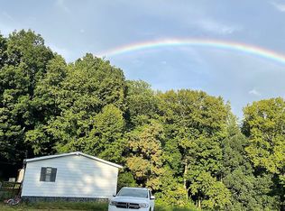 622 Arrowhead Cir, Cedar Bluff, VA 24609