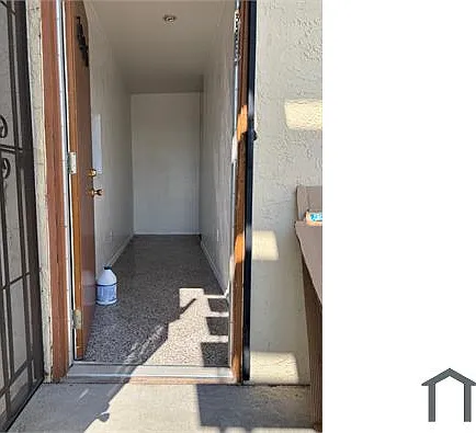 1808 E 20th St — Photo 2