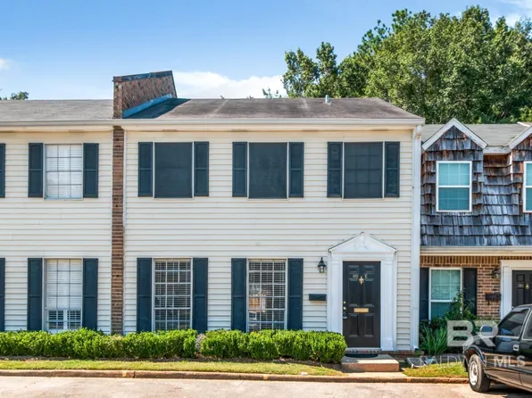 110 Du Rhu Dr #E, Mobile, AL 36608