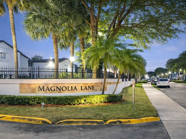 7423 SW 152nd Ave #10-103, Miami, FL 33193