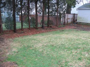 45 Moritz Pl, Fairfield, CT 06824