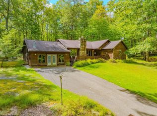 269 Pine Dr, Terra Alta, WV