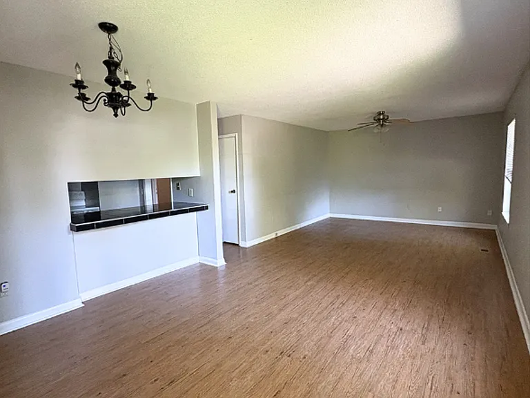 8881 Millard Lee Ln — Photo 2