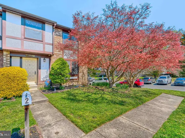 2 Romanoff Ct, Baltimore, MD 21234