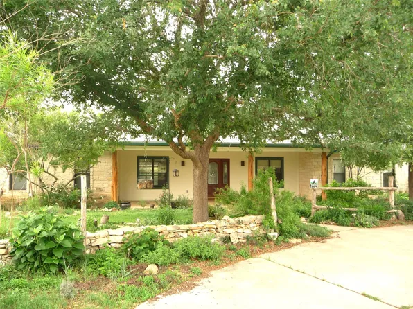 2900 Mount Sharp Rd, Wimberley, TX 78676