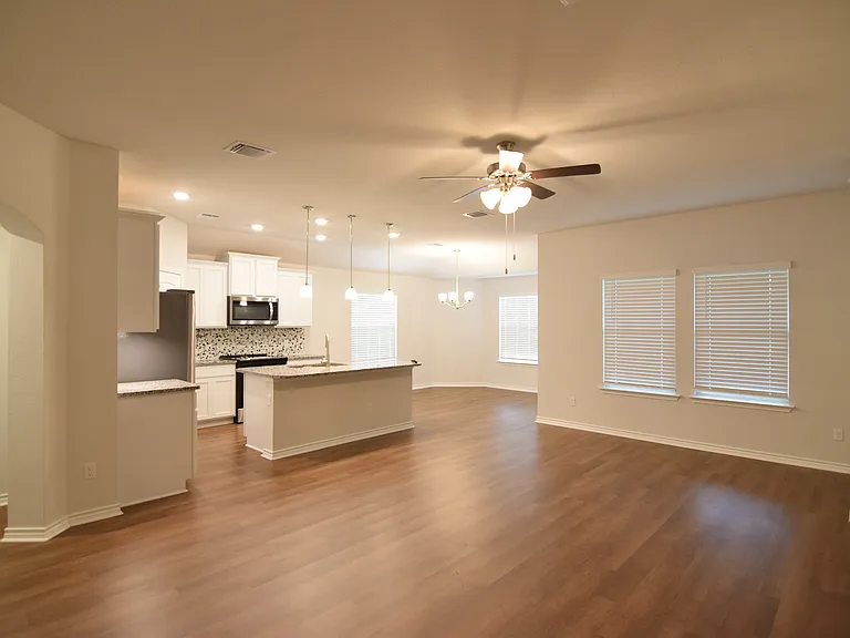 5501 Shire Dr — Photo 8