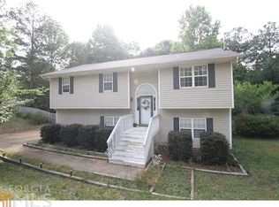 200 Widgeon Dr, Newnan, GA 30263