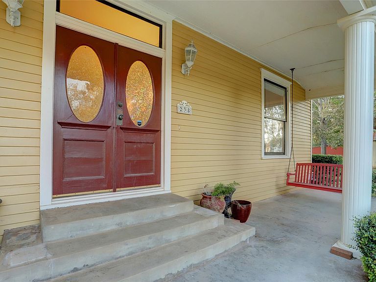 Listing photo 4