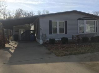 242 Arapaho Dr, Belleville, IL
