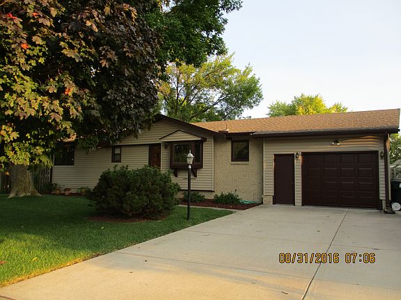 2nd image of 2323 E 12th St