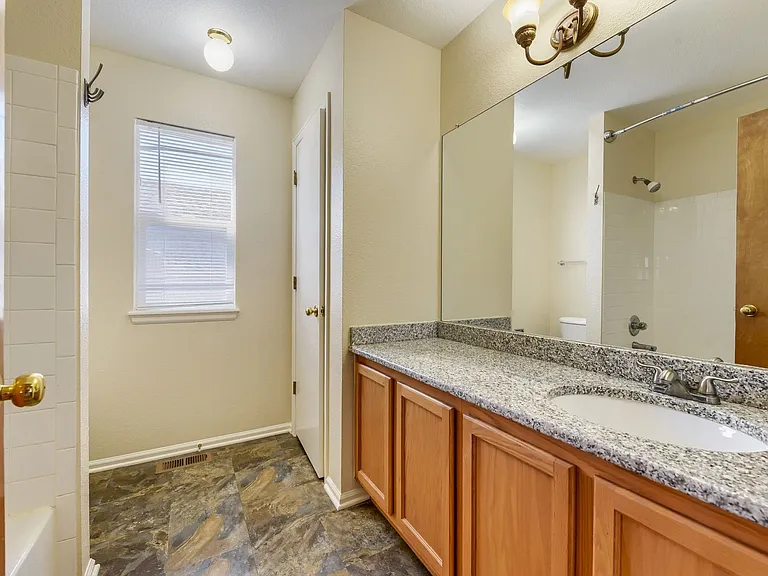 9635 Moss Rose Cir — Photo 10