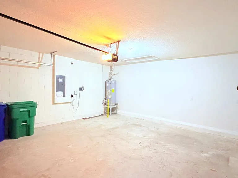 9803 Pepper Tree Pl — Photo 17