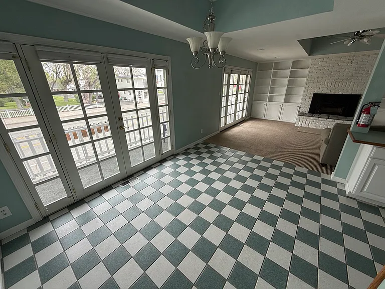 323 Main St #A — Photo 13