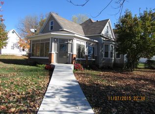 503 8th St, Monett, MO 65708