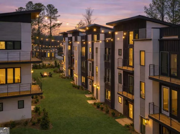 1165 Penny Ln, Atlanta, GA 30329