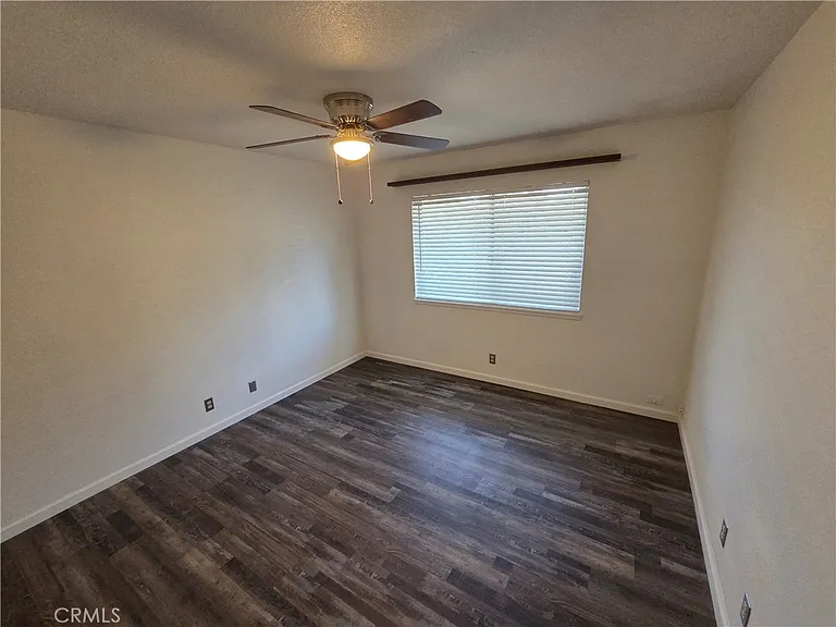 19145 Tomahawk Rd — Photo 17