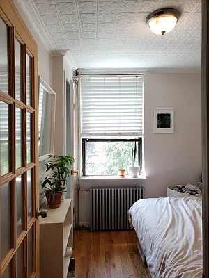 Rented by Signature Property Realty | media 29