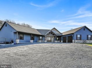 34 Farm View Rd, Schuylkill Haven, PA 17972