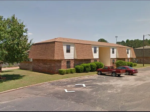 209 Apache Dr, Enterprise, AL