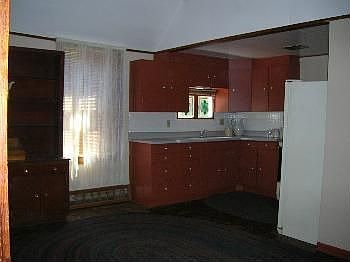 4th image of 15326 Cleveland Ave