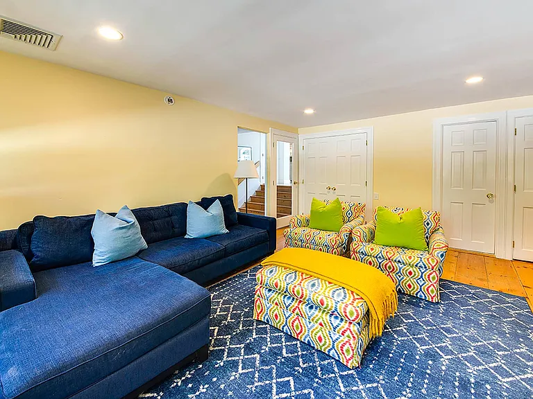 8 White Pine Rd — Photo 14