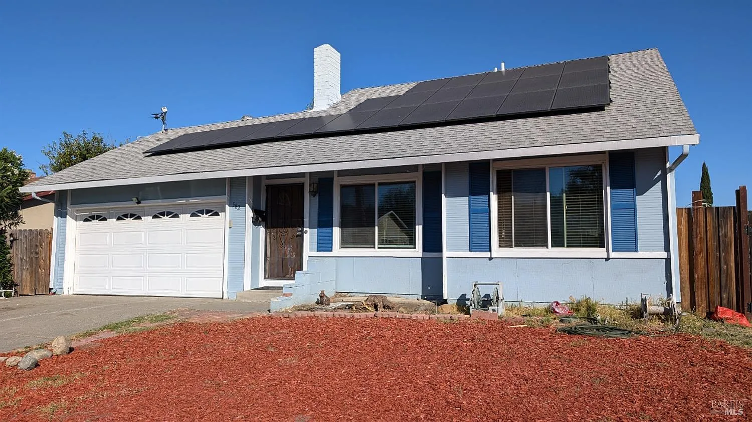 582 Princeton Way photo 1
