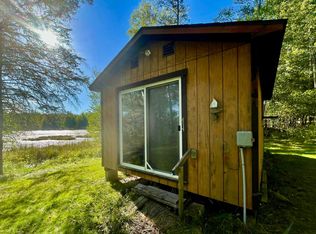 N9980 Peninsula Dr, Phillips, WI 54555