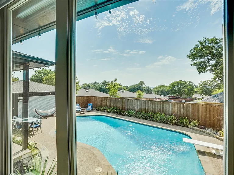 1608 S Alamo Rd — Photo 11