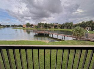 5613 Coral Lake Dr #201, Margate, FL 33063
