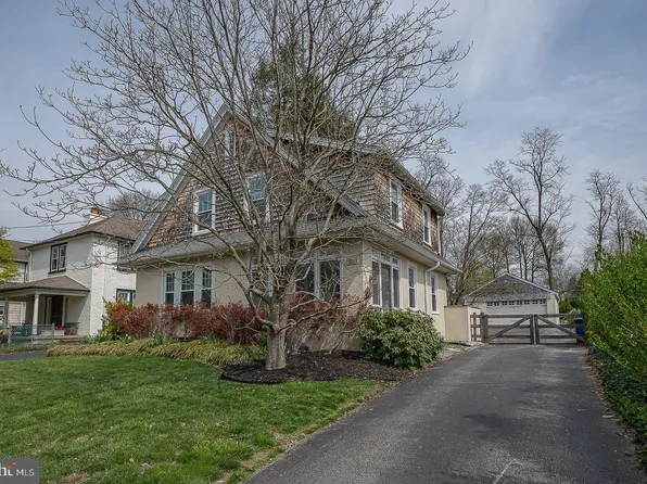 547 Barrett Ave, Haverford, PA 19041