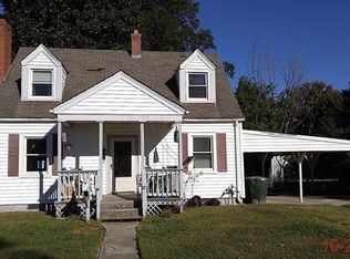 33 Davis Ave, Newport News, VA 23601