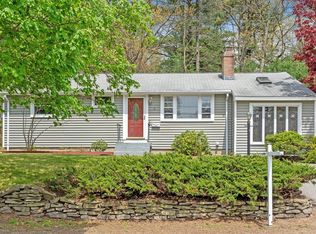 8 Brook St, Tewksbury, MA 01876