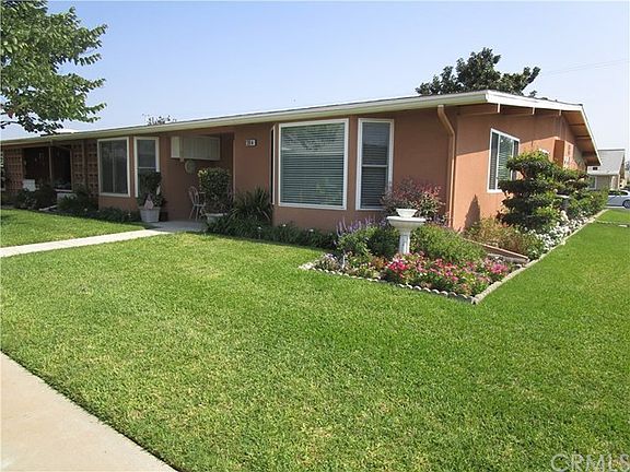 2nd image of 13701 Alderwood Ln #M3-29a