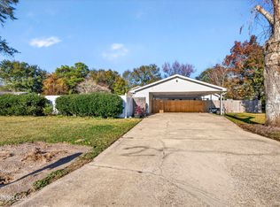4503 Dunham St, Pascagoula, MS 39567