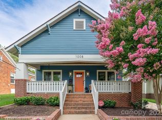 1008 Vanizer St, Charlotte, NC 28208