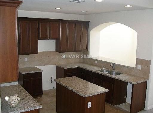 2nd image of 133 Leaf Tree Ave