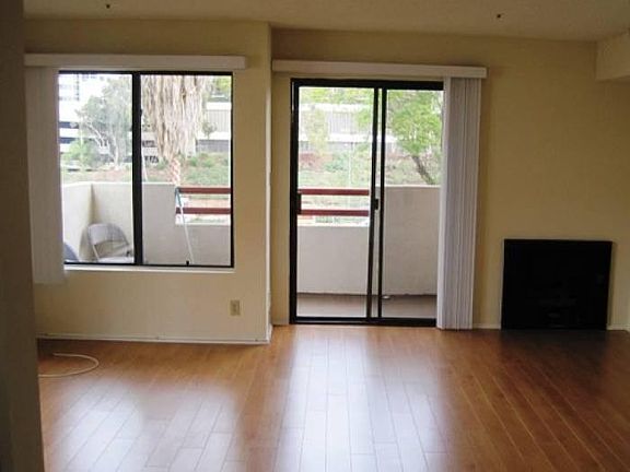 2nd image of 621 N Louise St APT 19