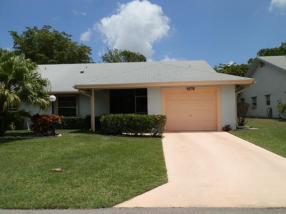 2nd image of 5276 Crystal Anne Dr
