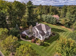 4 Divot Pl, Montebello, NY 10901