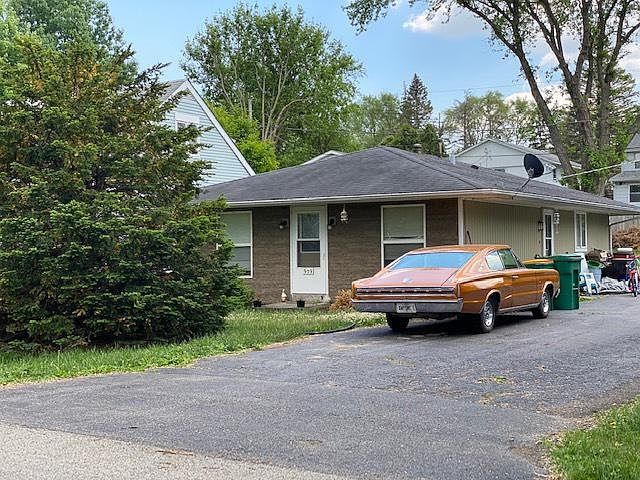 1st image of 909 Hillwood Cir