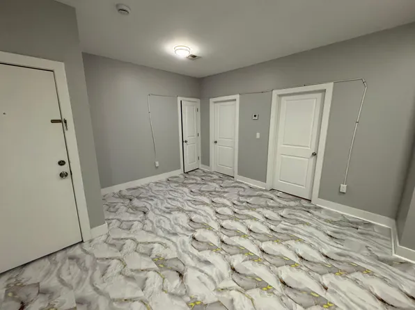 61 16th Ave #5R, Newark, NJ 07103