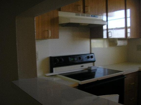 4th image of 7502 NW 30th Pl APT 311